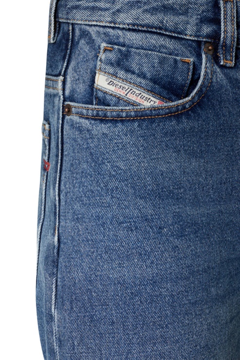 Diesel 2000 007e5 Jean Bootcut Et Flare Bleu Moyen