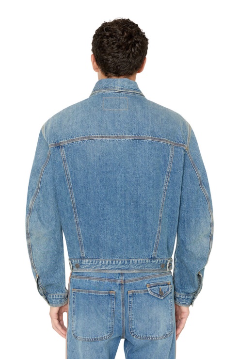 D-bas Diesel En Bleu Clair