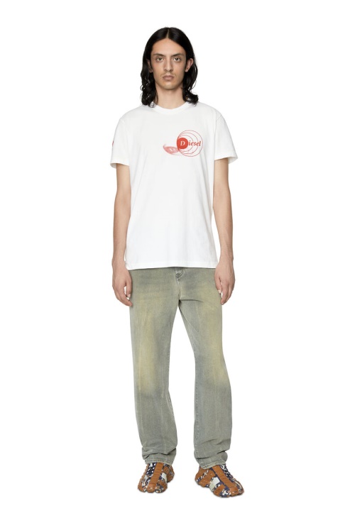 Blanc T-diebind-slits-e1 Diesel