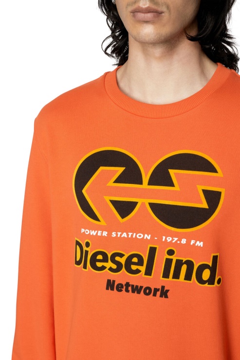 S-ginn-e1 Diesel Et Orange