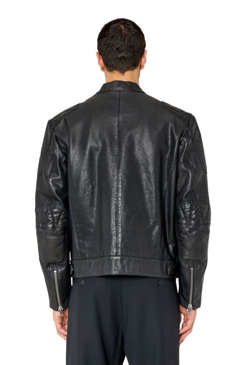 L-encre-un Diesel Noir