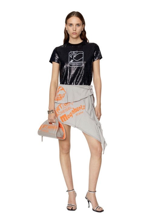 T-requins Diesel Noirs