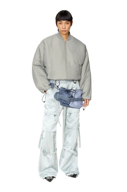 Gris W-day-ny Diesel