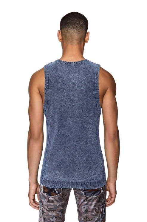 Bleu Diesel K-pembroke