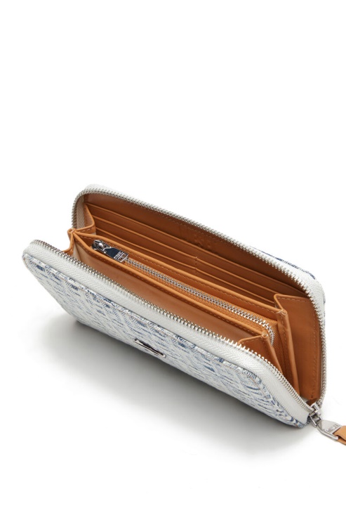 Diesel Grenat Bleu Clair