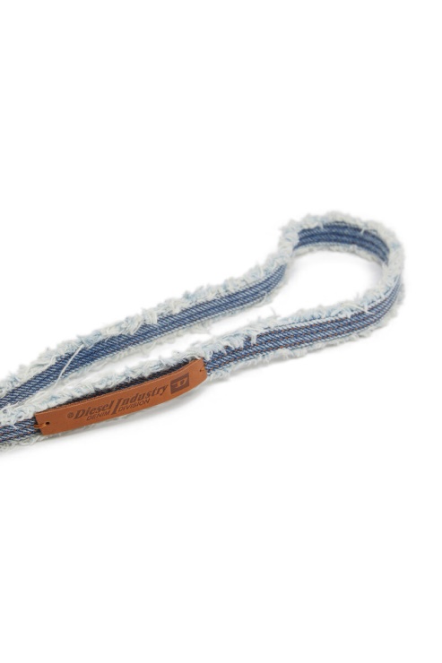 Cou Diesel Bleu