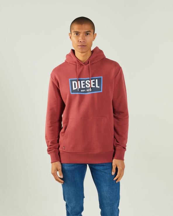 Marque à Capuche Rouge Oxyde Diesel